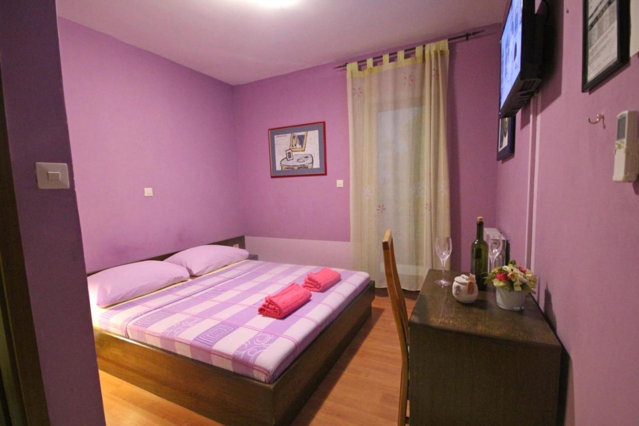 Guest House Vila Micika Ragusa Esterno foto
