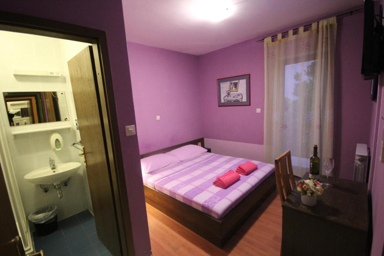 Guest House Vila Micika Ragusa Esterno foto