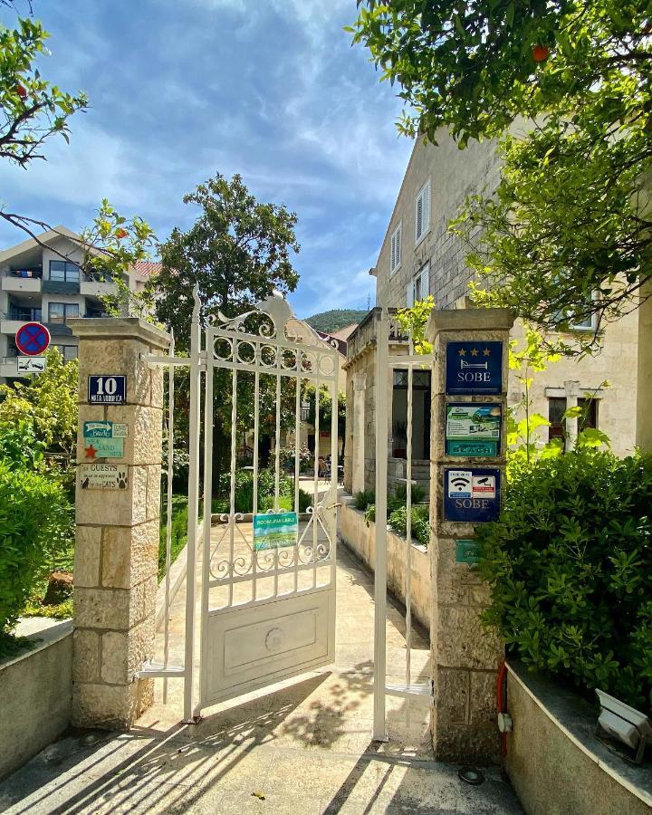 Guest House Vila Micika Ragusa Esterno foto