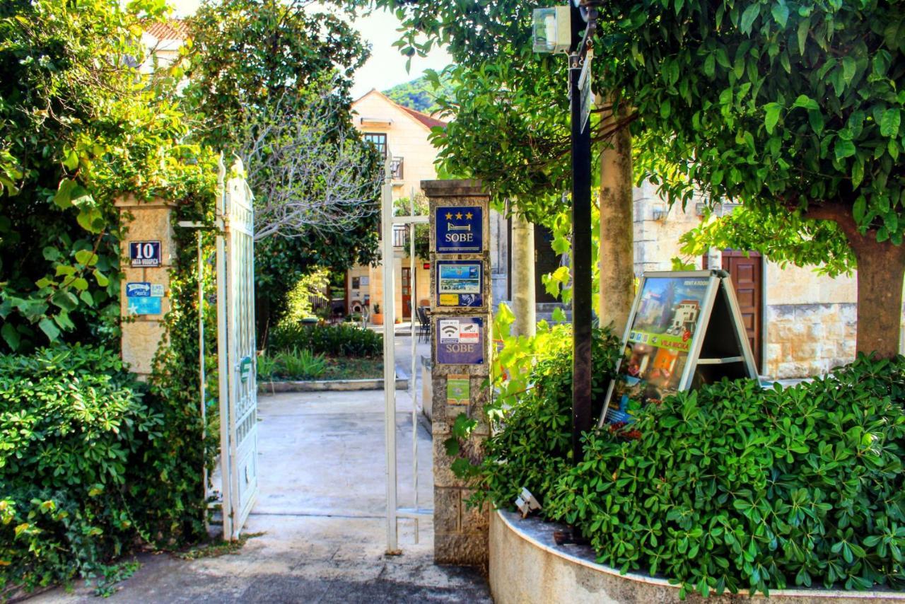 Guest House Vila Micika Ragusa Esterno foto